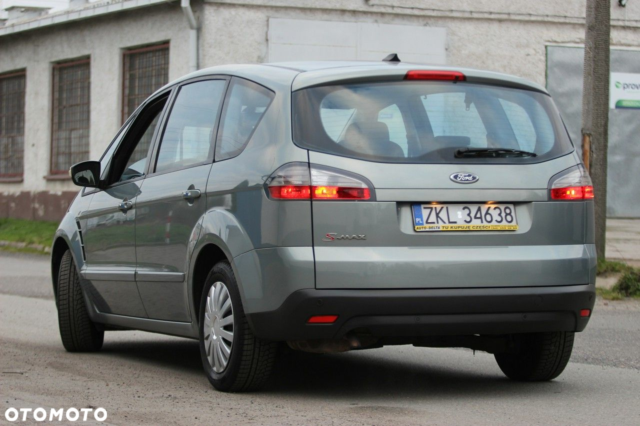 Ford S-Max - 7