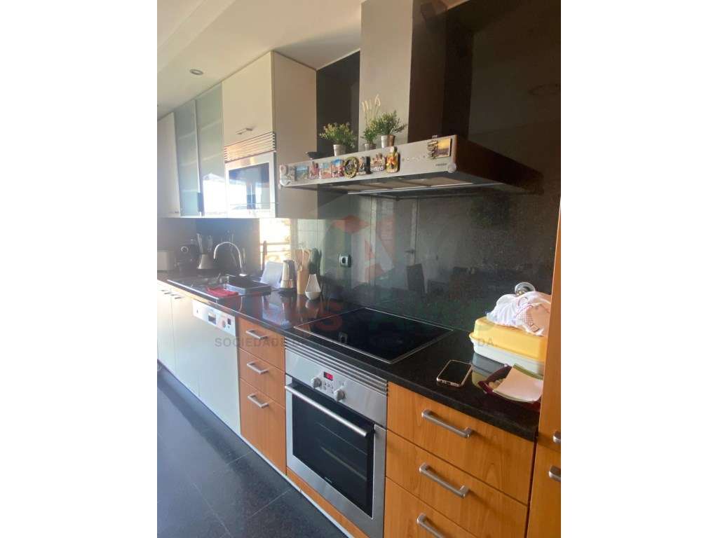 Fantástico Apartamento T2+1 em Condominio Fechado - Frente ao Maia ...-13