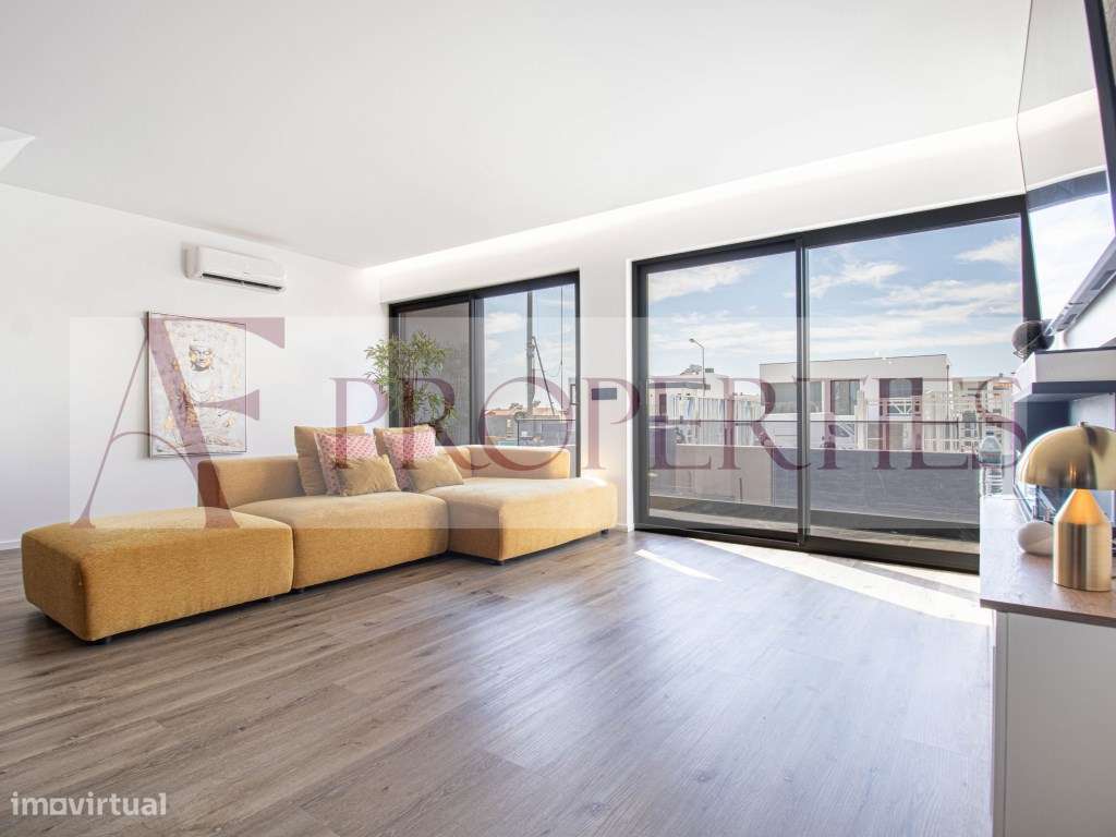 Moradia de luxo isolada com piscina aquecida, jardim e acabamentos ...-8