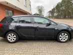 Opel Astra IV 1.4 T Cosmo - 4