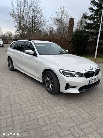 BMW Seria 3 320i - 29