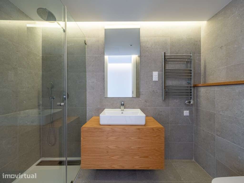Apartamento T3 Moderno com Varanda e Churrasqueira - Praia de Santa...-10