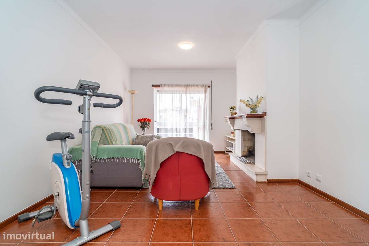 Apartamento T2 - 100 m2, Junto ao Centro Escolar - Cantanhede - Grande imagem: 5/29