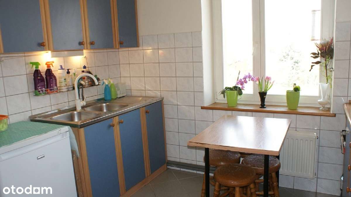 Połowa domu z dużą działką na Karłowicach-4