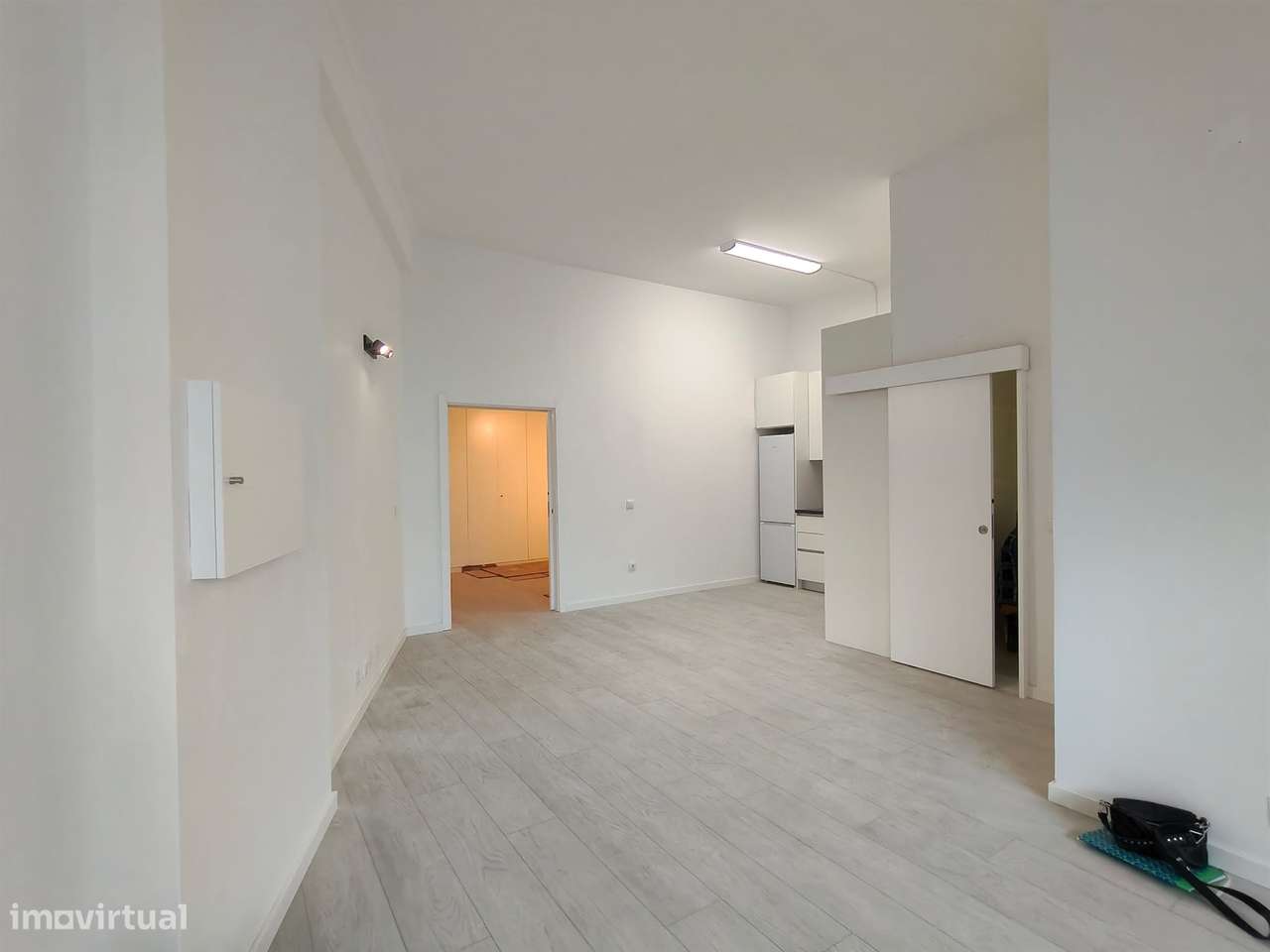 Loja / Apartamento T1 / Leiria-5