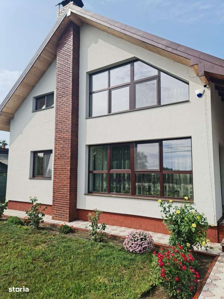 Vând vila moderna Cotu Vames - Imagine principală: 4/19