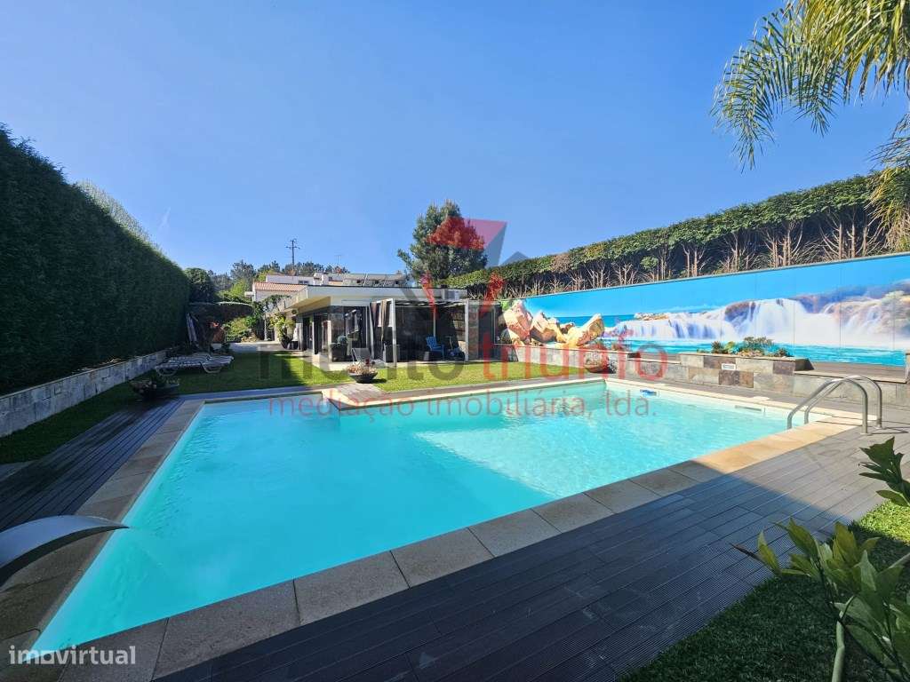 FANTÁSTICA MORADIA T3 C/ PISCINA - MANHENTE - BARCELOS-13