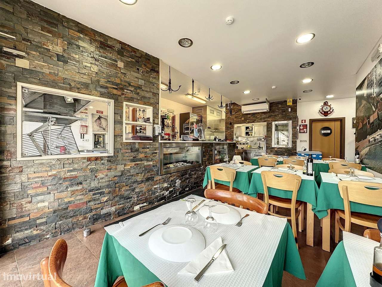 Espaço comercial, na zona ribeirinha da Amora - Grande imagem: 5/59