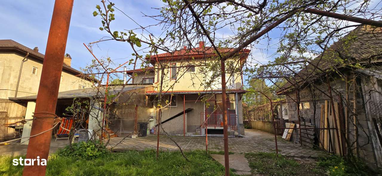 Vanzare casa de vacanta, PUCIOASA Dambovita - Imagine principală: 4/17