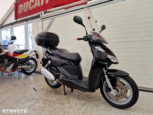 Aprilia Sportcity - 6