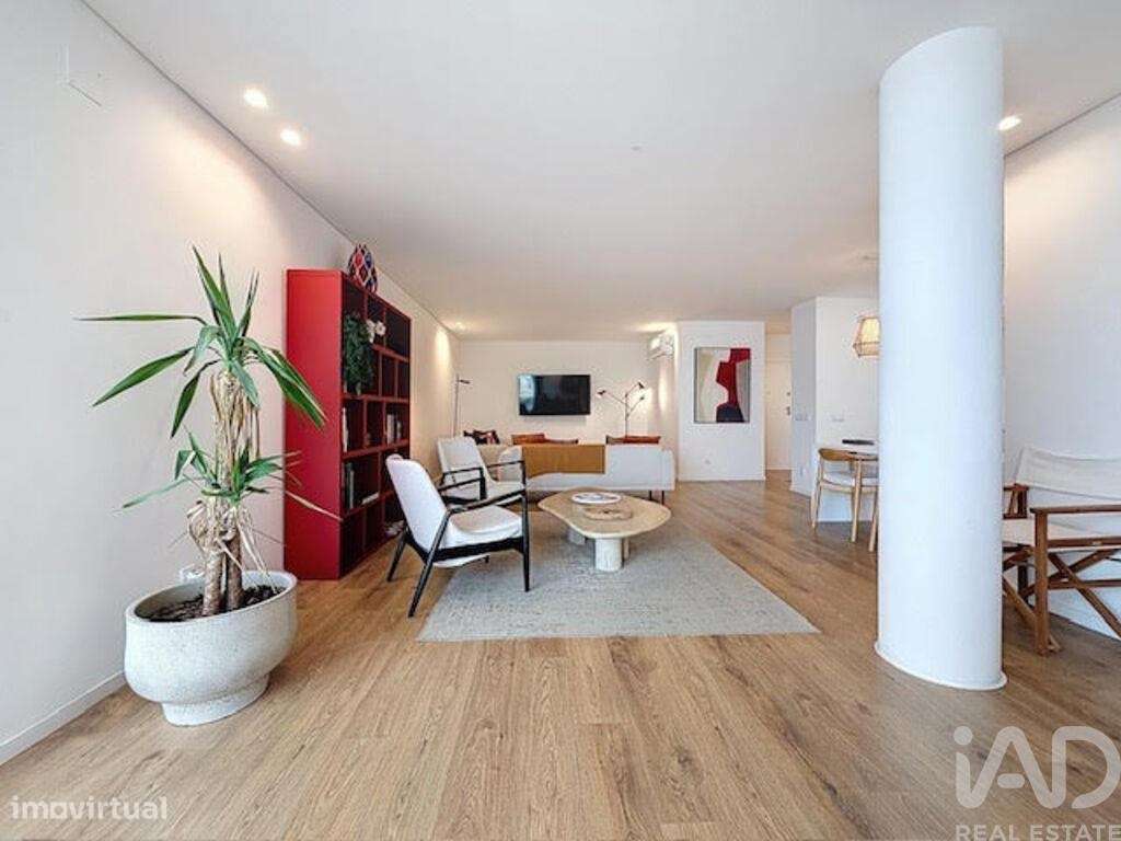 Apartamento T2 em Olhão de 122 m2 - Grande imagem: 4/38