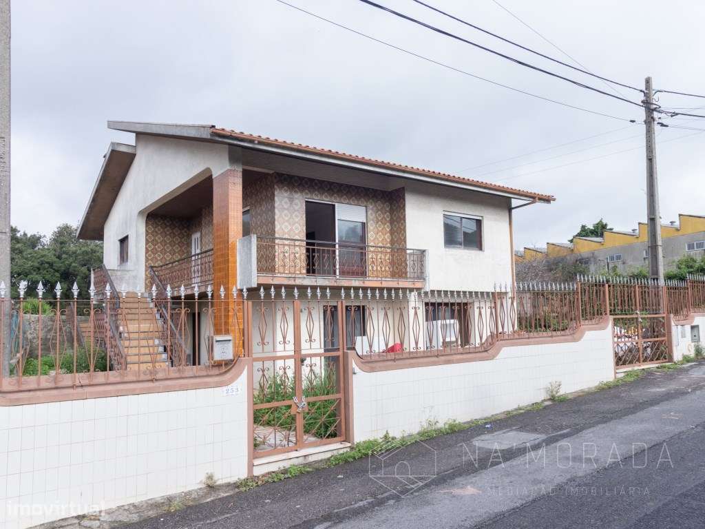 Moradia isolada com 3.000 m2 de terreno para venda em Santa Maria d...-26