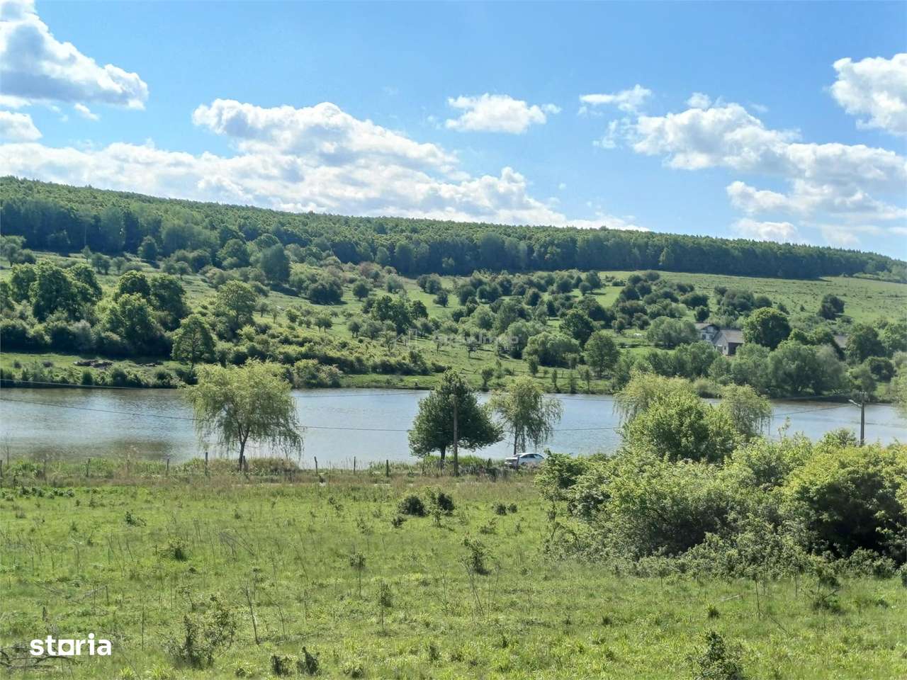 Loturi de teren de vanzare la Tocile cu vedere la lac - Imagine principală: 3/7