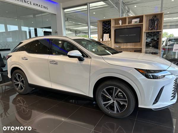 Lexus RX - 4