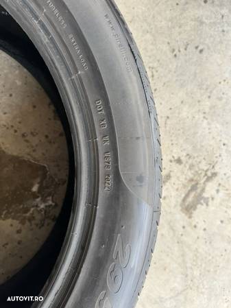 vând 2 anvelope 295/40/20 pirelli de vară ca noi - 8