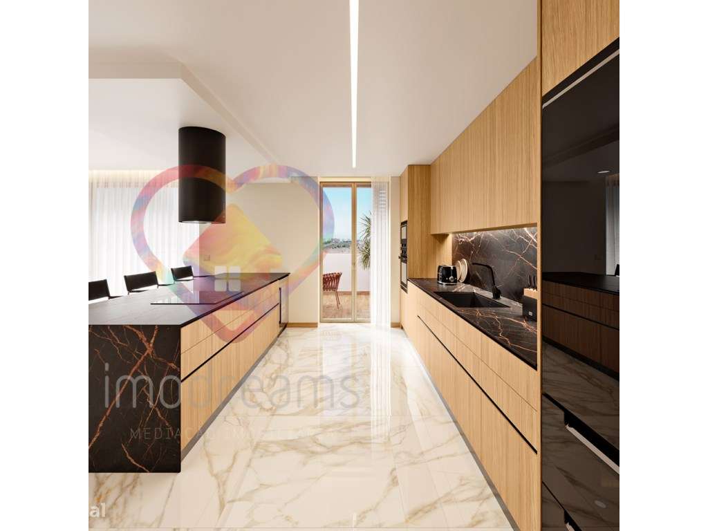 Apartamento T3 com Terraço, Ultimo Piso em Vialonga - Lisboa - Grande imagem: 3/24