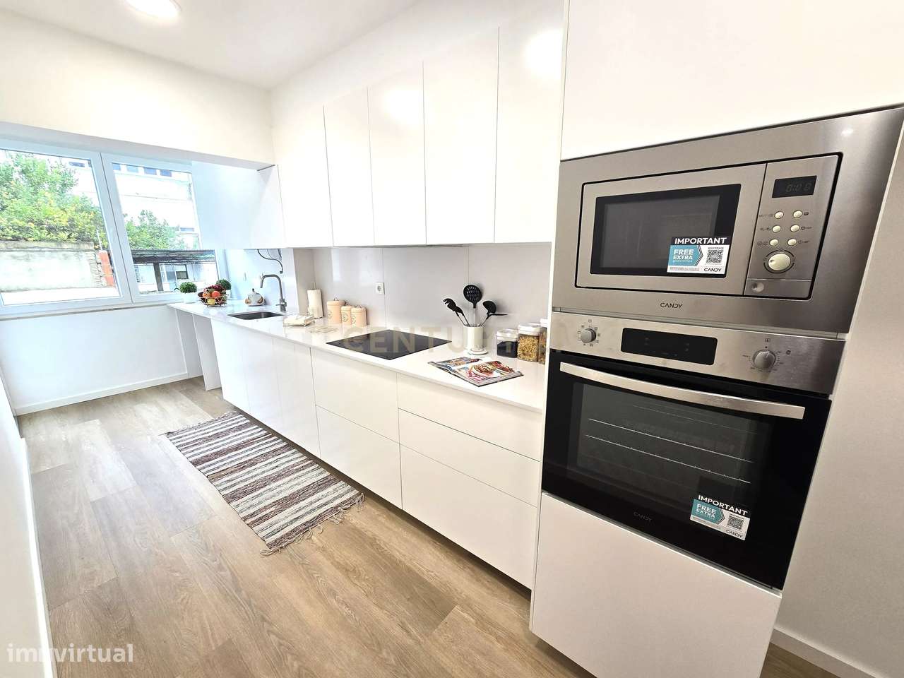 Apartamento T2 Totalmente Remodelado em Almada, Cova da Piedade-6