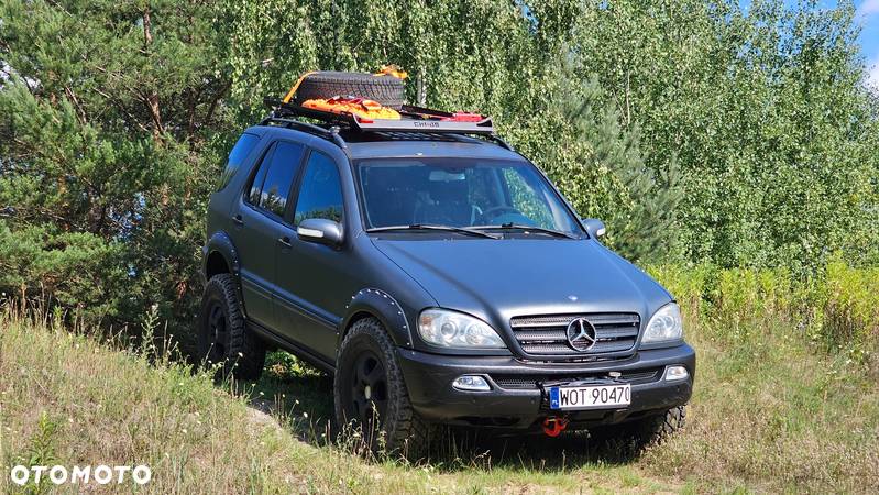 Mercedes-Benz ML - 9