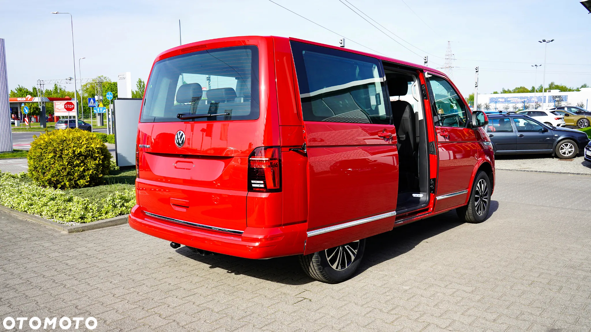 Volkswagen Multivan - 18