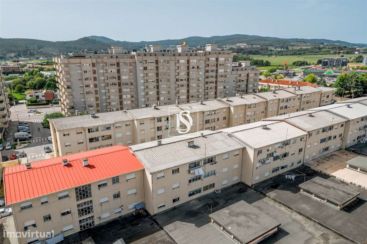 Apartamento T3 com 139 m² no centro de Barcelos, na Urbanização São Jo-24