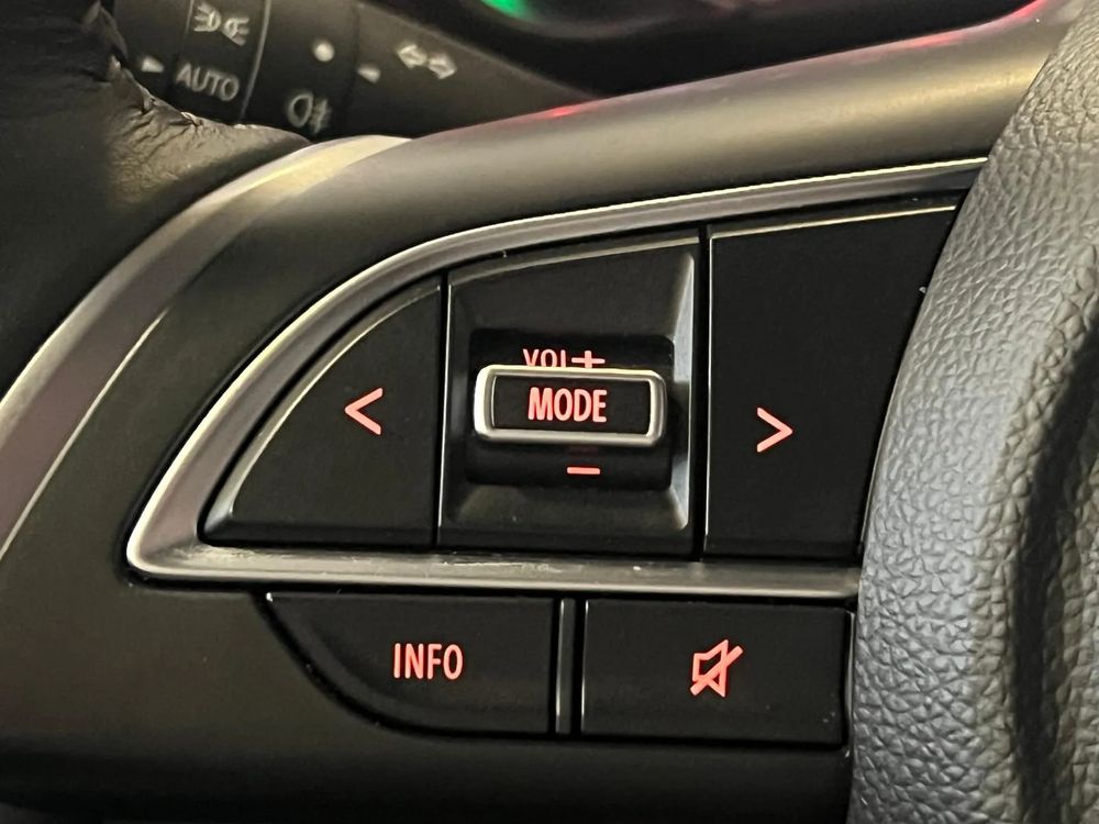 Suzuki Swift 2WD 5MT Premium Plus Salon Polska FV23% NAUKA JAZDY