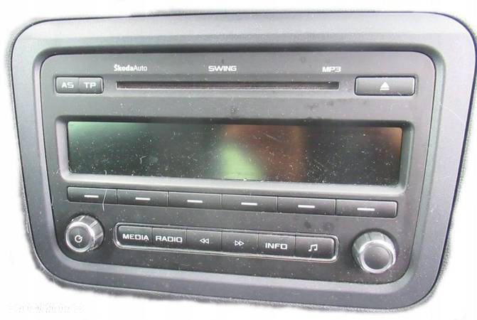 SKODA ROOMSTER RADIO - 1