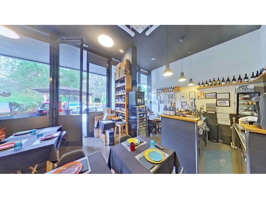 Restaurante em Funcionamento no Parque das Nações - Grande imagem: 4/26