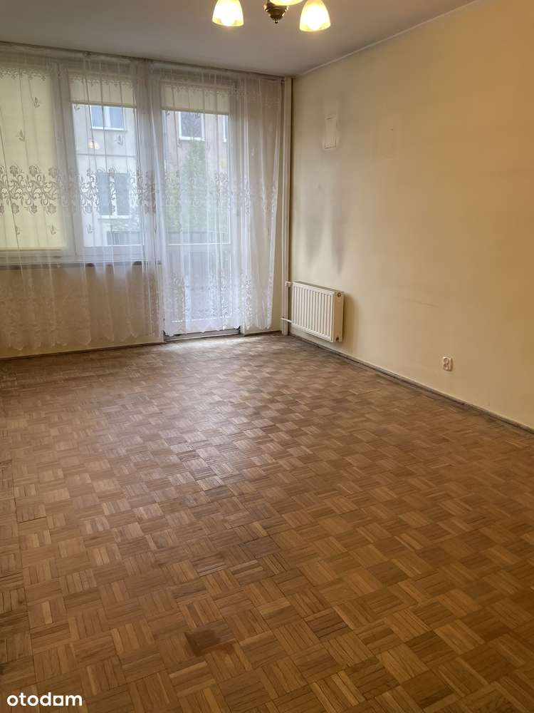 Centrum miasta ! Pierwsze piętro !-0