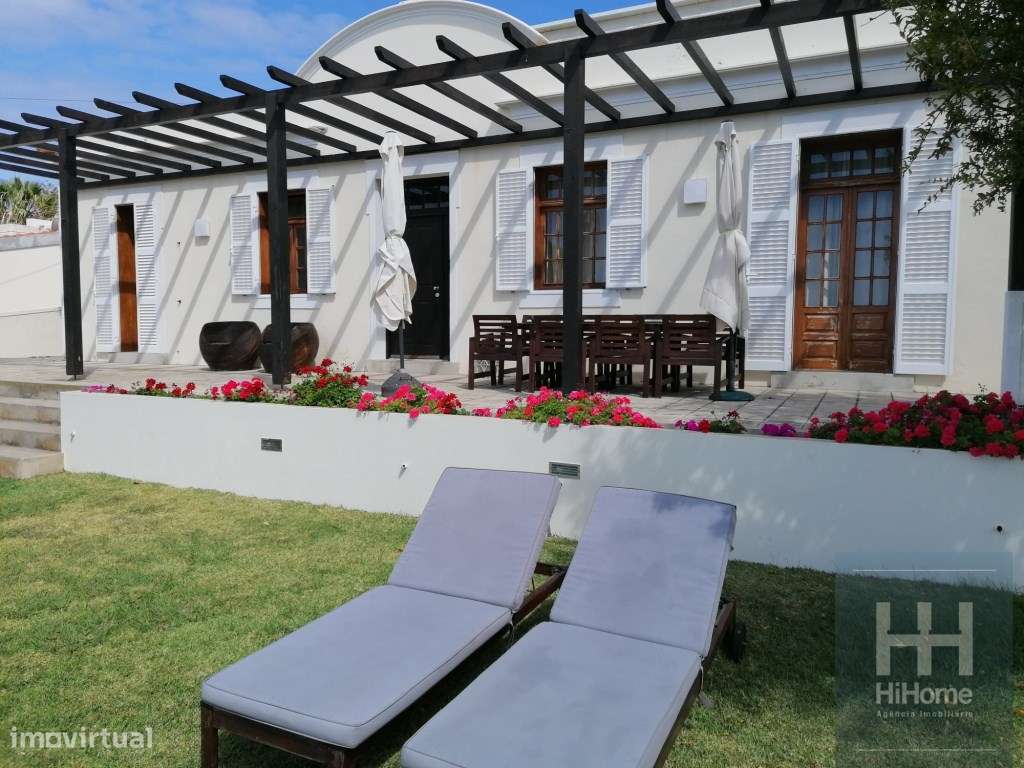 Moradia T5 + Apartamento T2 no centro do Porto Santo - Grande imagem: 2/26