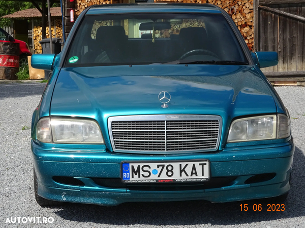 Mercedes-Benz C - 5