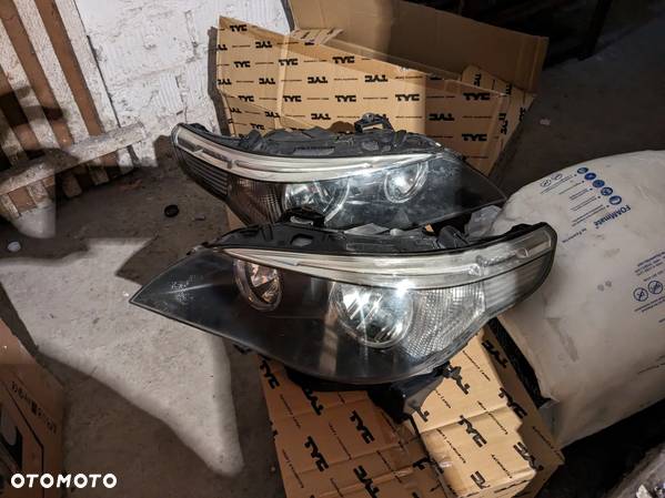 Lampy przednie BMW 5 e60/61 - wersja angielska - 3