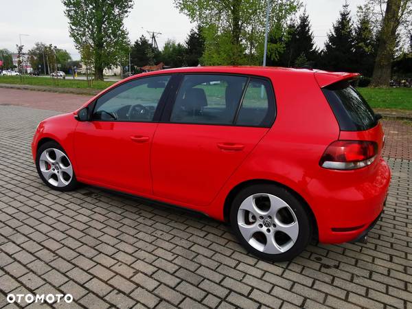 Volkswagen Golf 2.0 GTI - 3