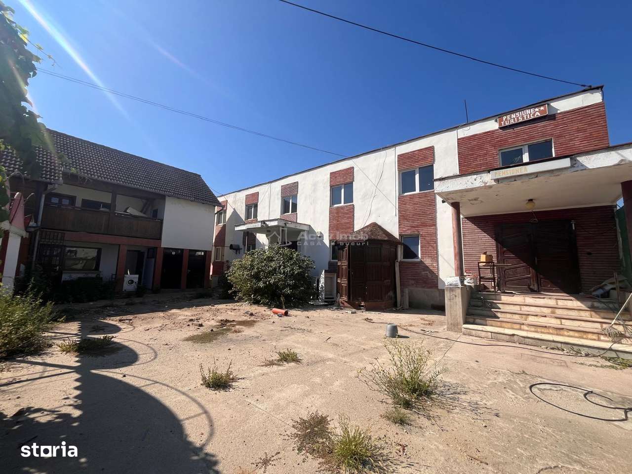 Lugoj, Pensiune 16 Cam., 850 Mp, Renovata Str. Principala - Imagine principală: 2/20