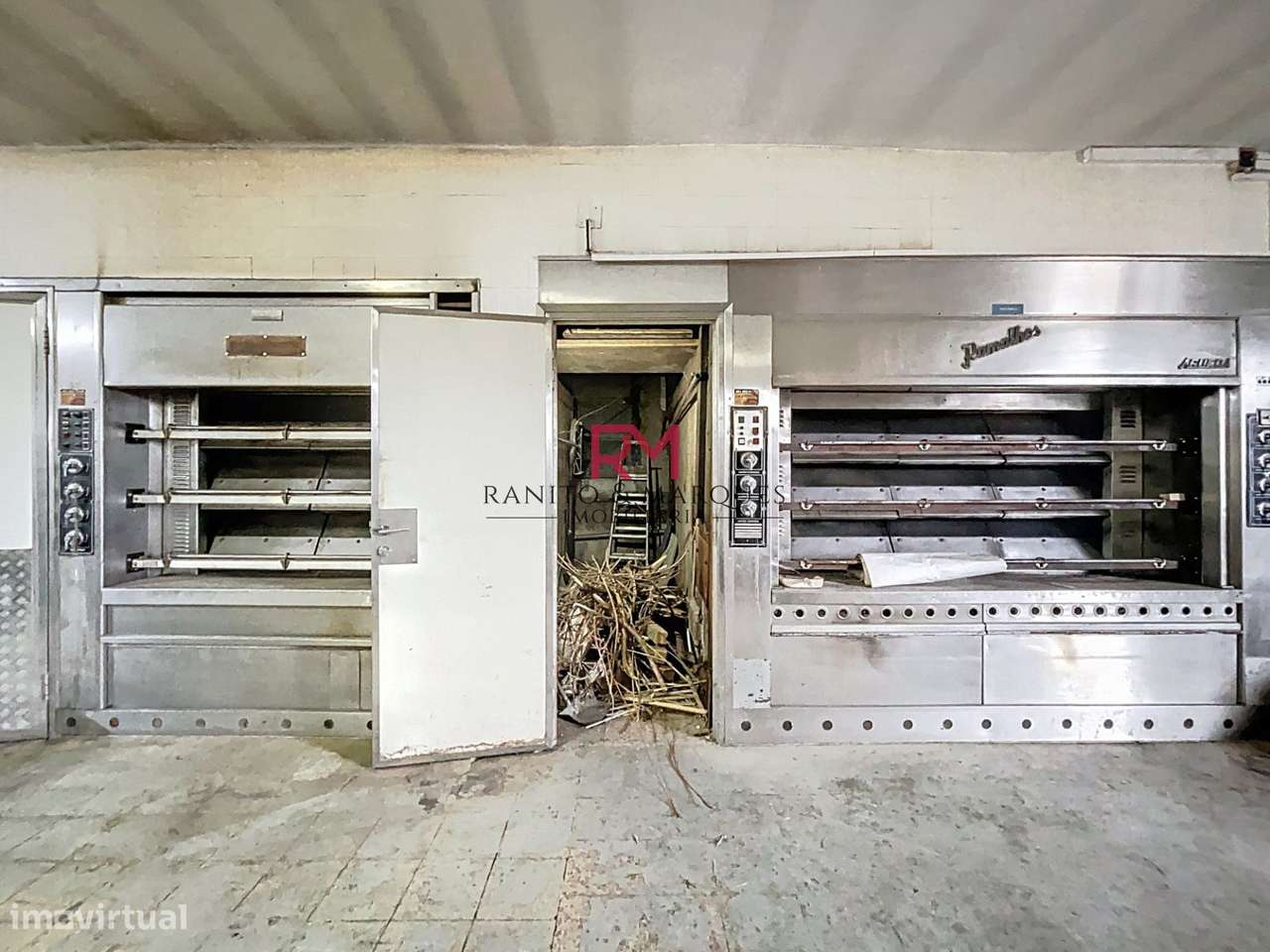 MORADIA T5 COM ESPAÇO COMERCIAL | CAMPO, VALONGO-17