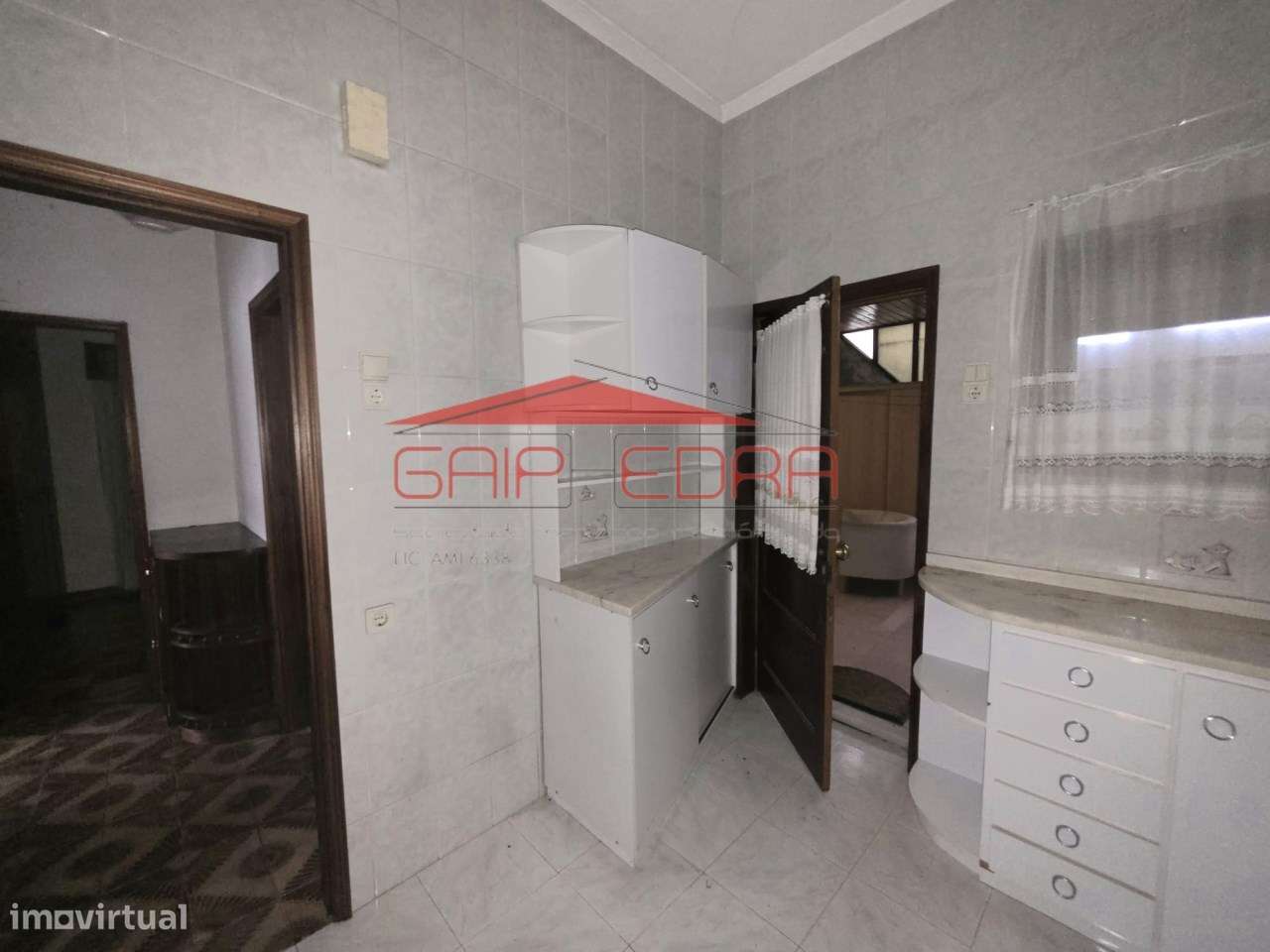 Moradia térrea ao preço dum T1 em Valadares-8