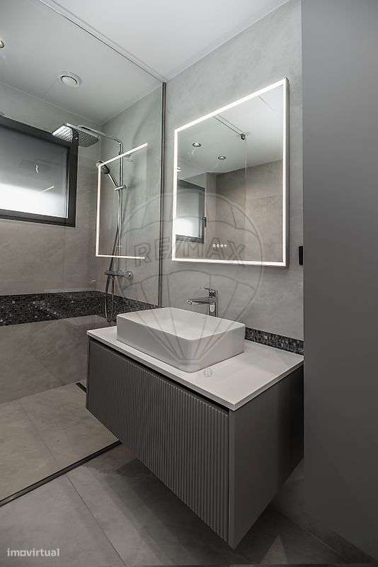 Moradia T4 para venda-13