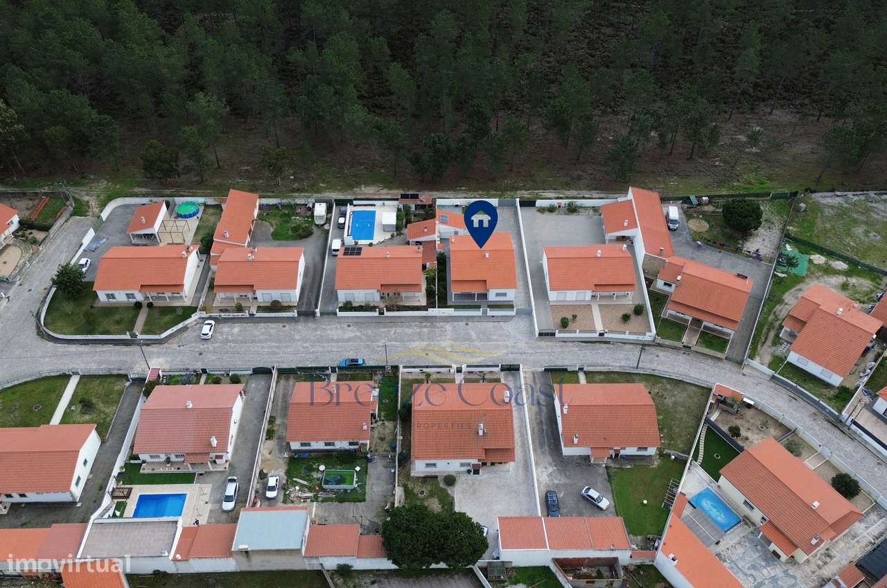 Moradia T3 com excelente localização - Alcobaça-23