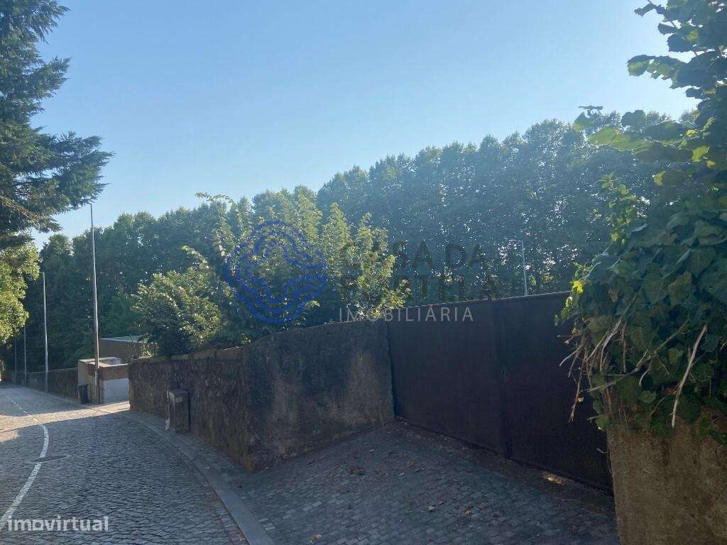 Terreno para venda na Maia – Porto – Portugal - 3000m2 e projeto de ar - Grande imagem: 4/27
