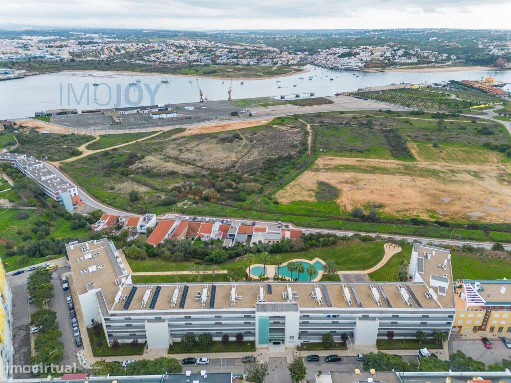 Apartamento T1 Totalmente Mobilado em Portimão-32