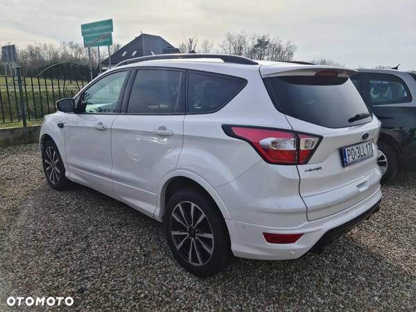 Ford Kuga 2.0 TDCi AWD ST-Line - 19