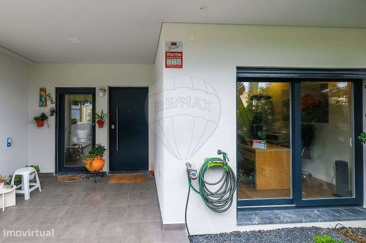 Moradia T4 para venda-28