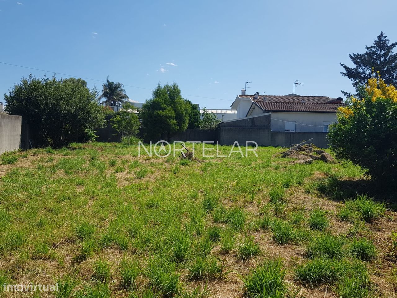 Lote de terreno no Trofa