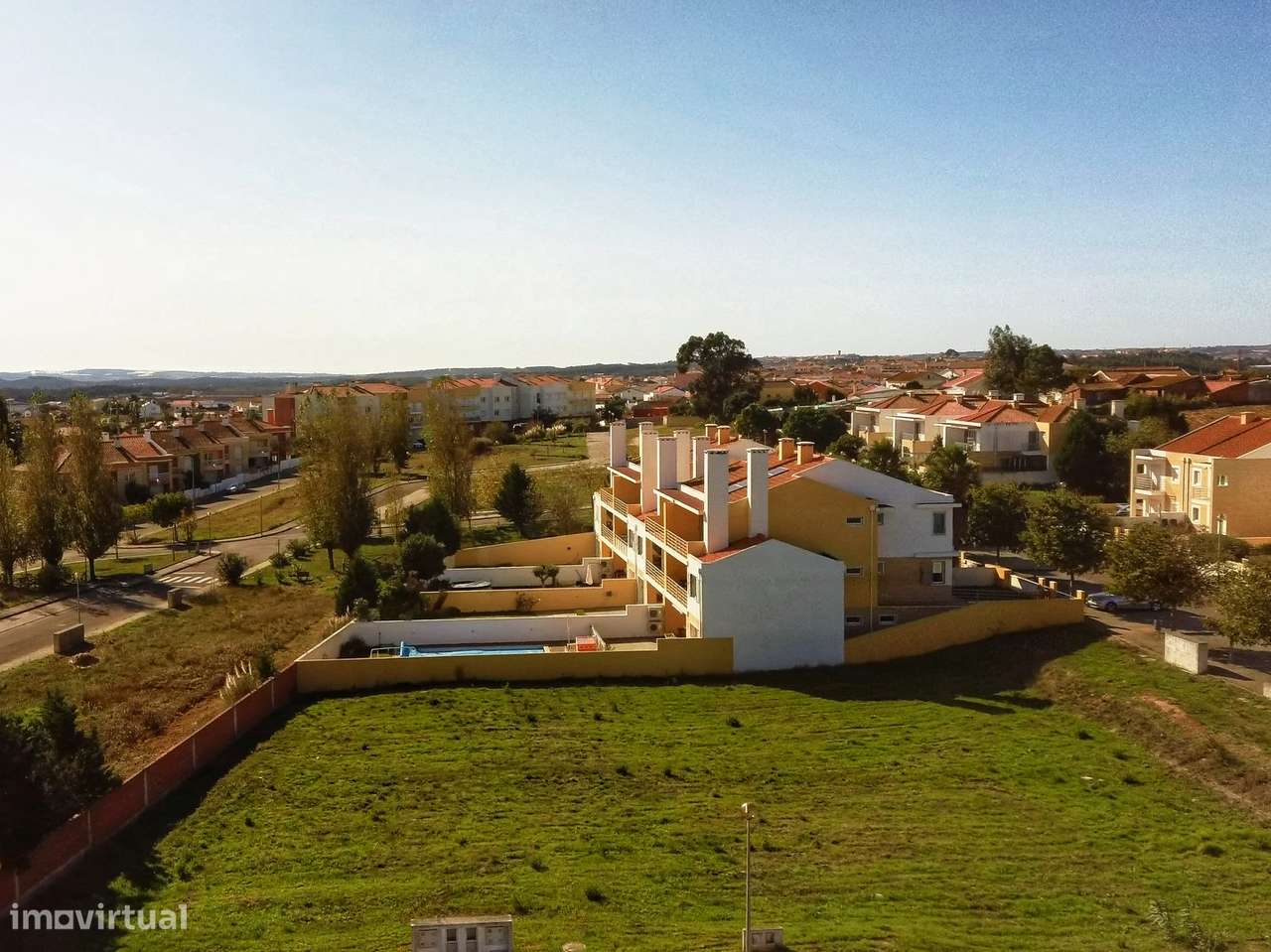Terreno em Campelos - CONSTRUA A CASA ONDE A SUA FAMÍLIA VAI CRESCER-1