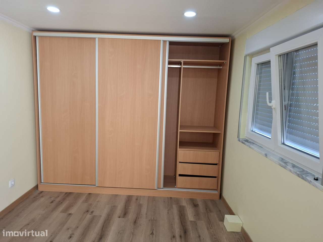 Moradia T4+1 Renovada | Terraço 50m² | Junto ao Dragão-5