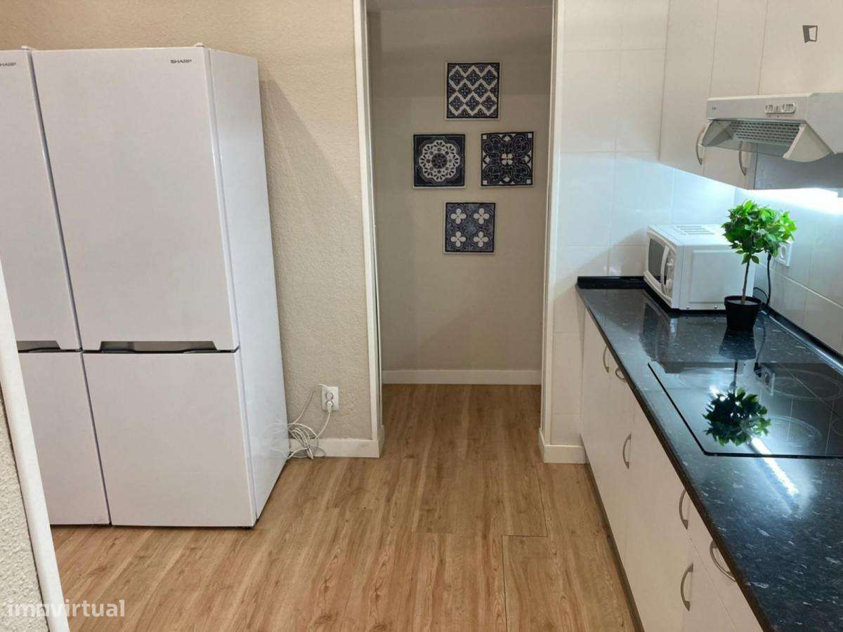 Quarto - localizado em Ajuda Lisbon - Grande imagem: 5/29