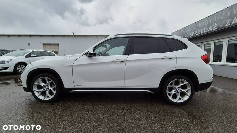 BMW X1 xDrive18d - 9