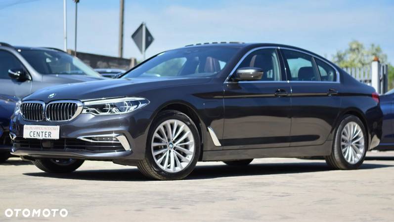 BMW Seria 5 530e iPerformance Luxury Line - 4