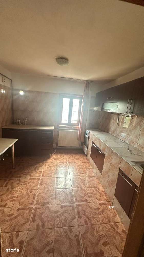 Buzau - cartier Dorobanti, Apartament cu 2 camere - 57.22 mp - etaj 4 - Imagine principală: 2/15