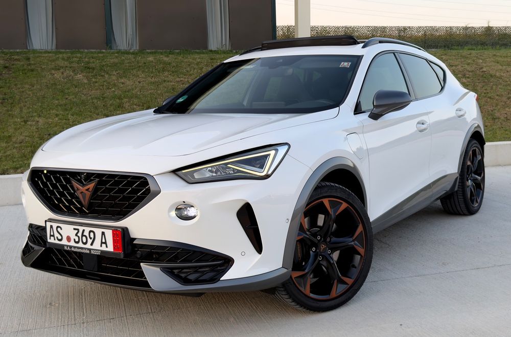 Cupra Formentor VZ 1.4 e-Hybrid DSG Tribe Edition 2022