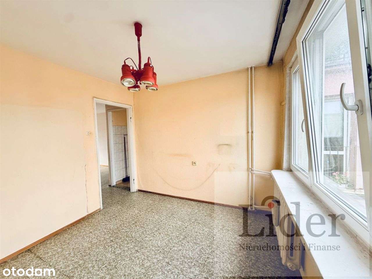 Mieszkanie na sprzedaż w ścisłym centrum miasta-4